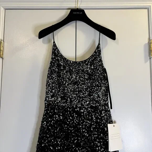 Mac Duggal Black 10883 Embellished Scoop Neck Tiered Formal Gown Dress size 8 - Picture 7 of 9